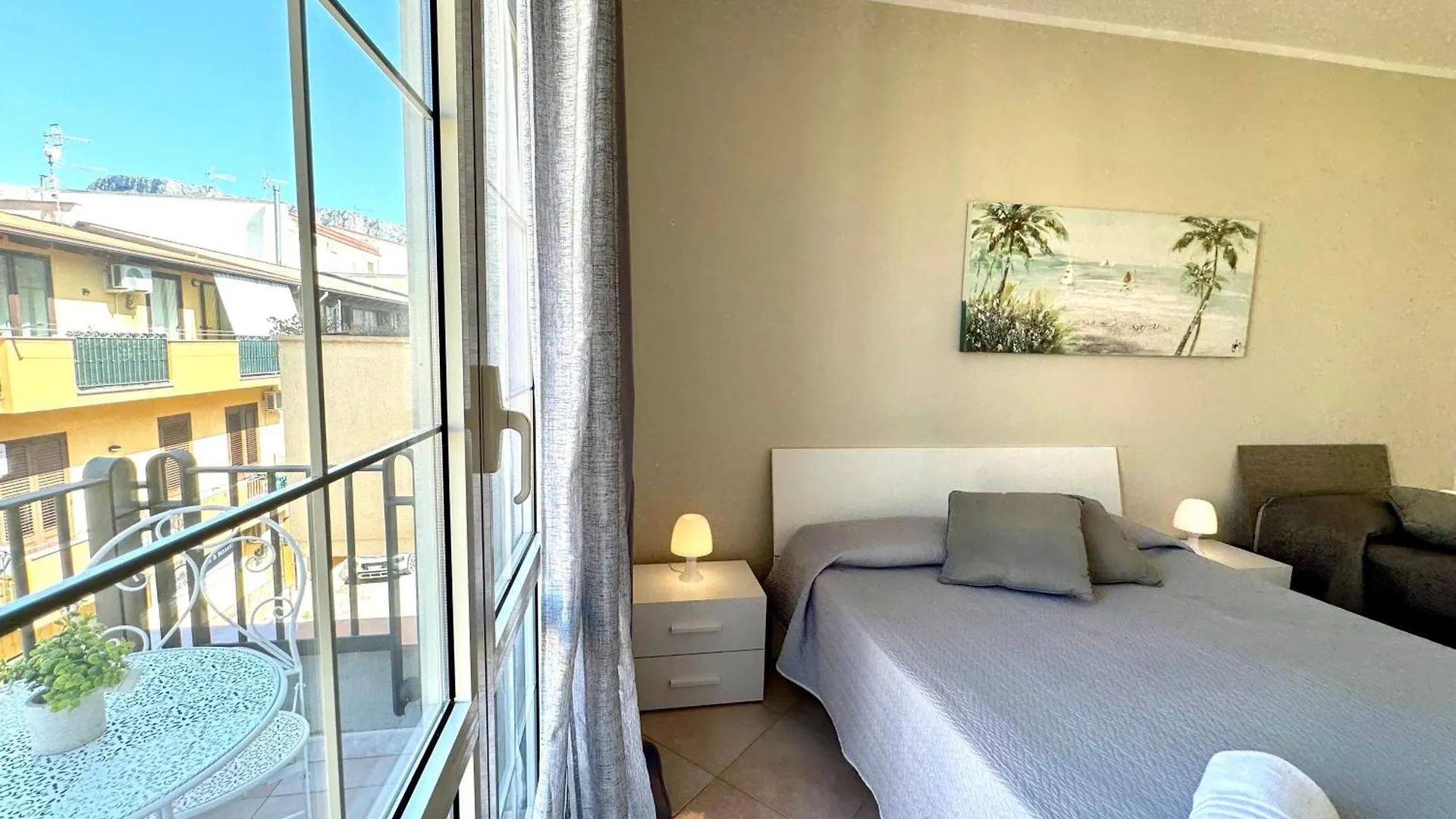 B&B Blue Terrasini