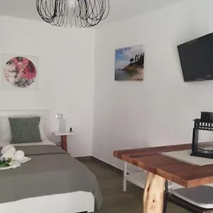  Apartament House